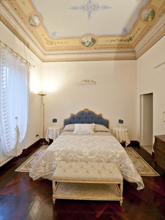 B&B Ester Pisa Pokoj fotografie