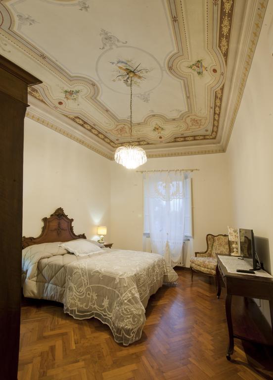 B&B Ester Pisa Exteriér fotografie